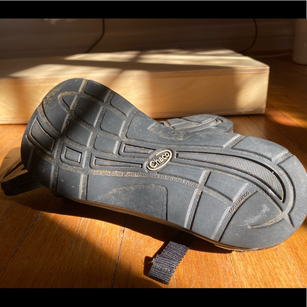 Chacos Toe Loop Sandals - Picture 3 of 3